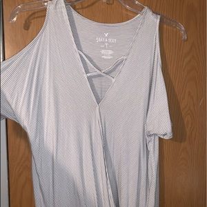 Greg cold shoulder top